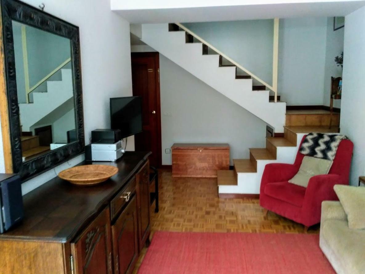 Appartamento Duplex Con Jardin En Ezcaray Esterno foto